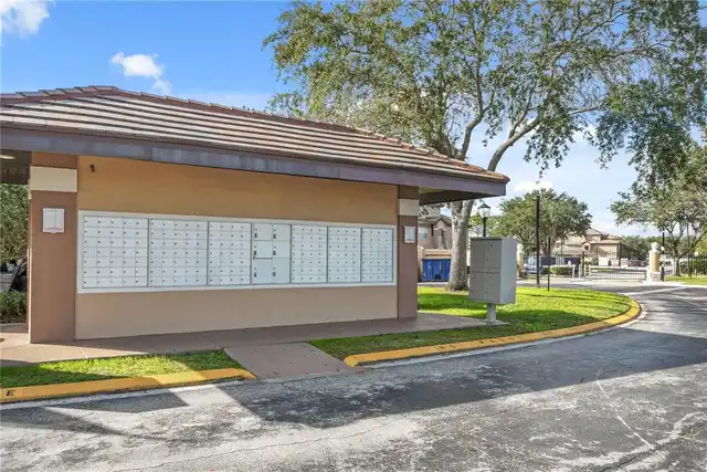 Listing Photo 19