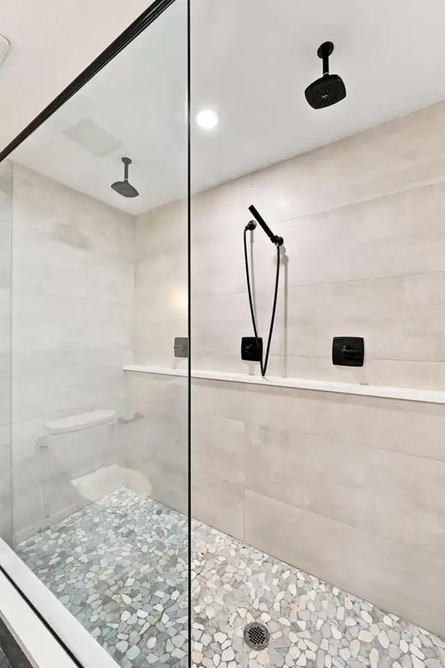 Listing Photo 20