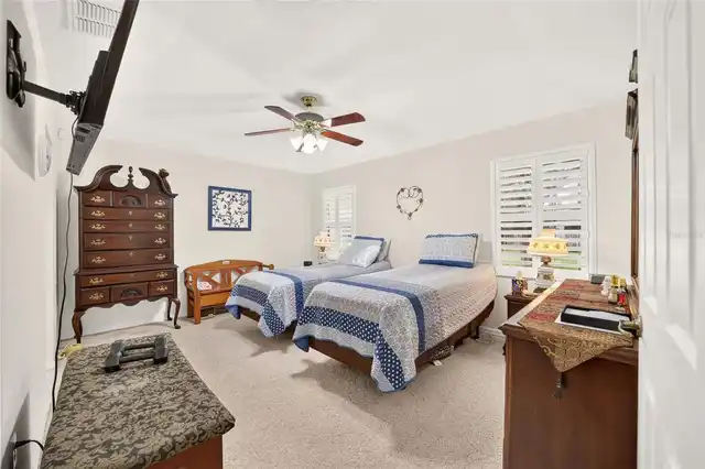 Listing Photo 28
