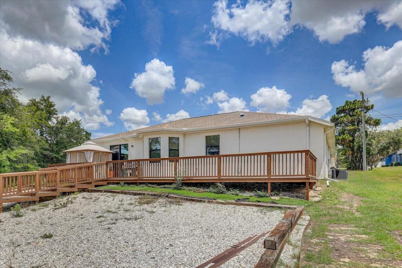 Listing Photo 33