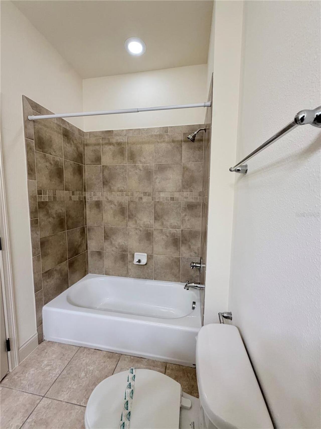 Listing Photo 42