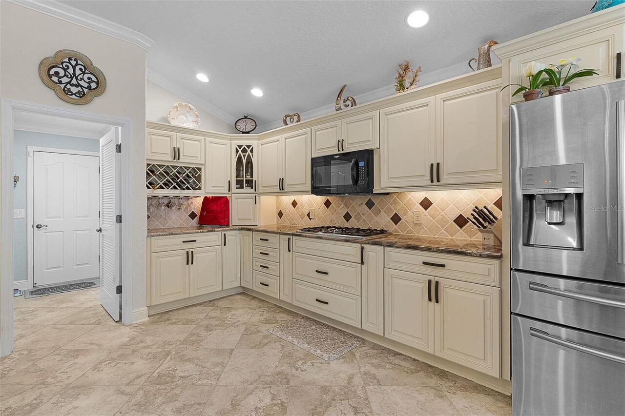 Listing Photo 18