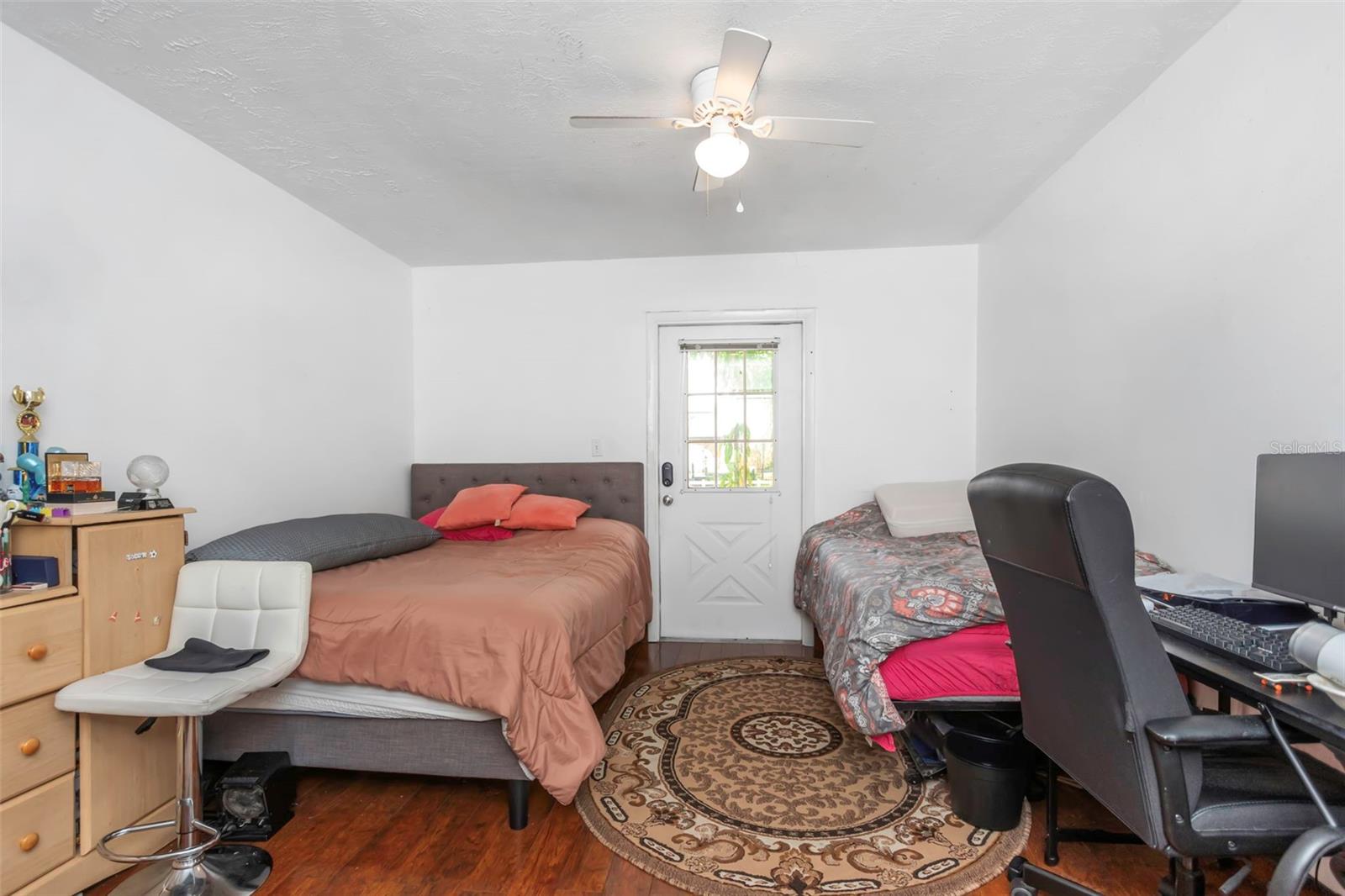 Listing Photo 16