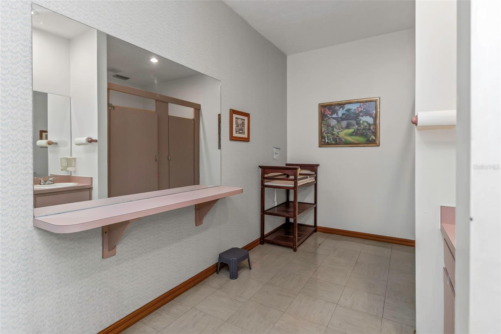 Listing Photo 51