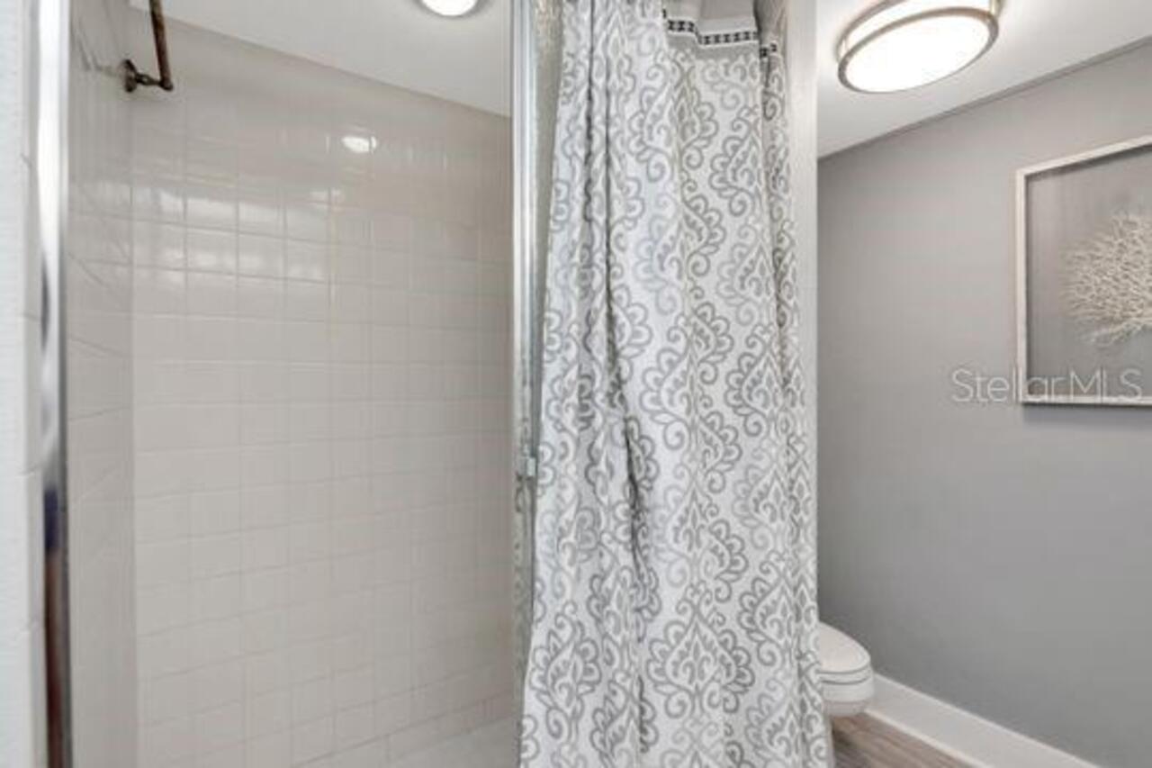 Listing Photo 34