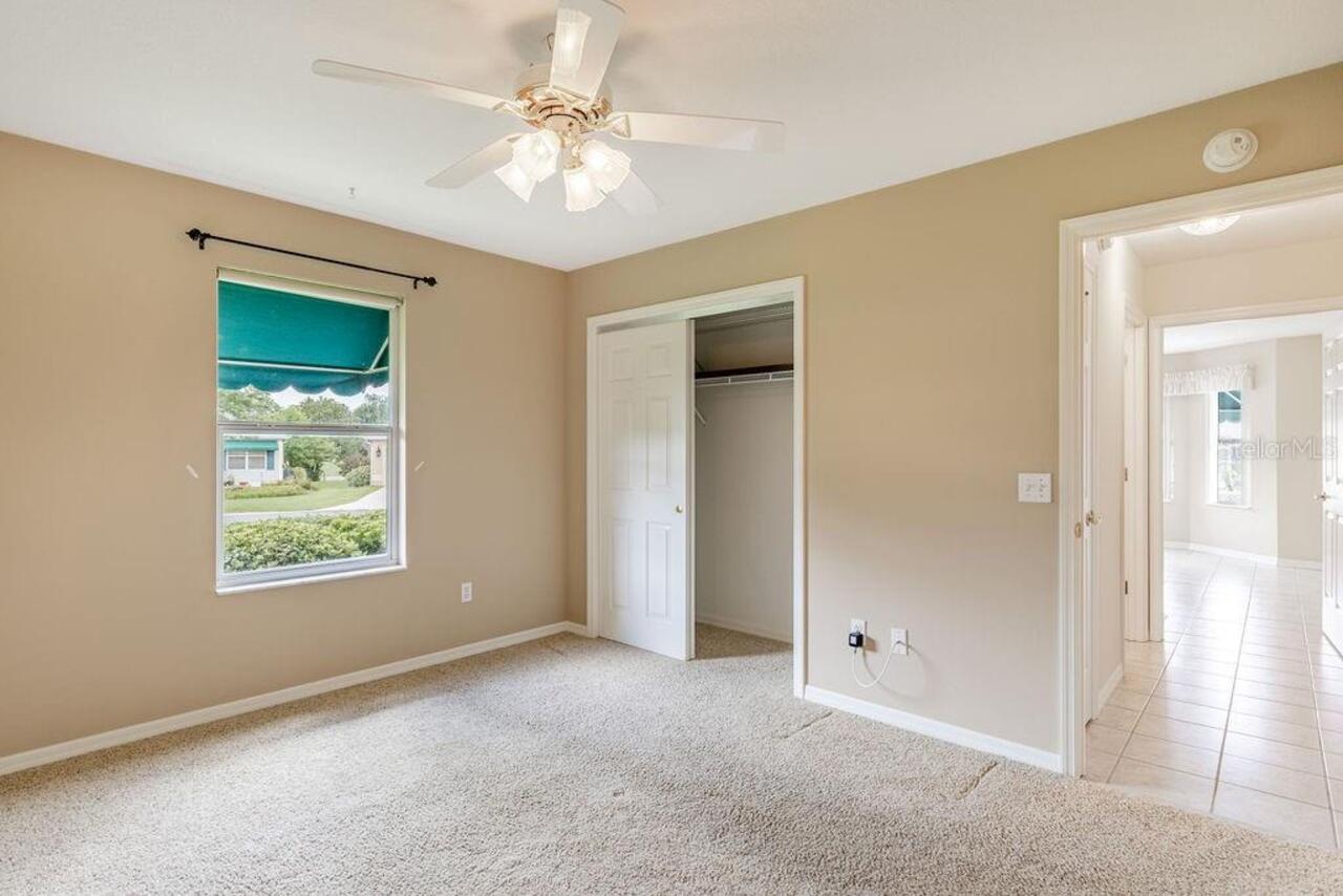 Listing Photo 12