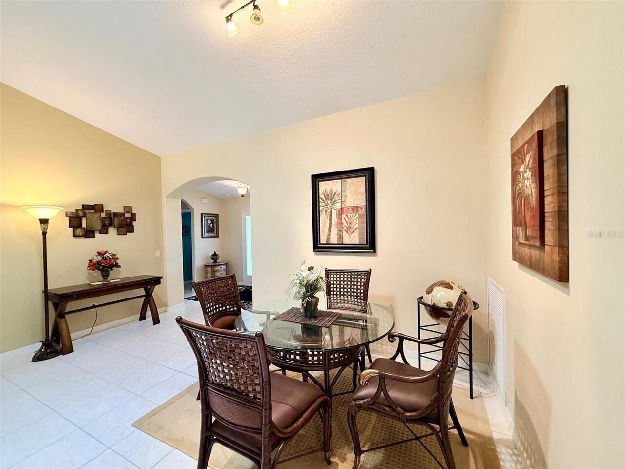 Listing Photo 7