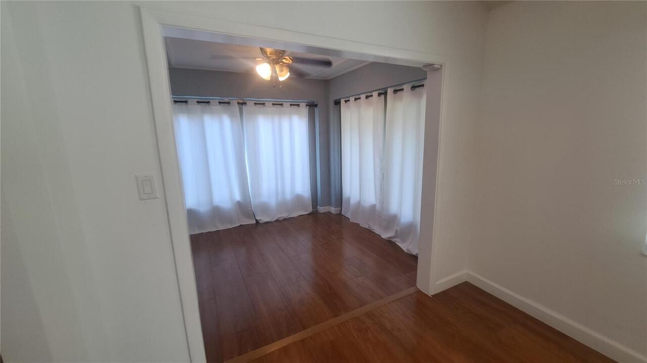 Listing Photo 9