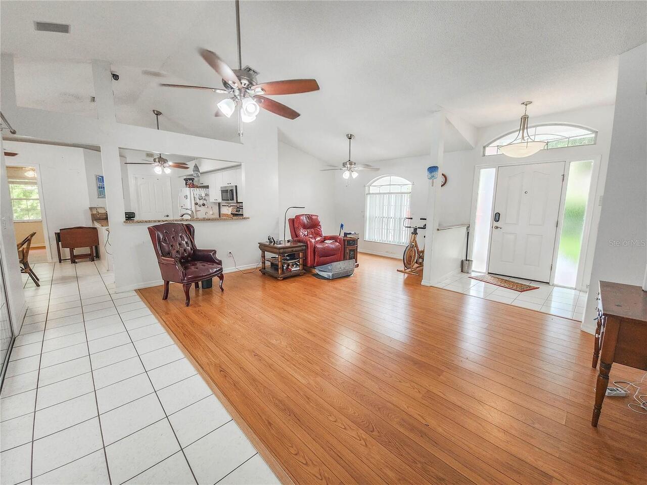 Listing Photo 6