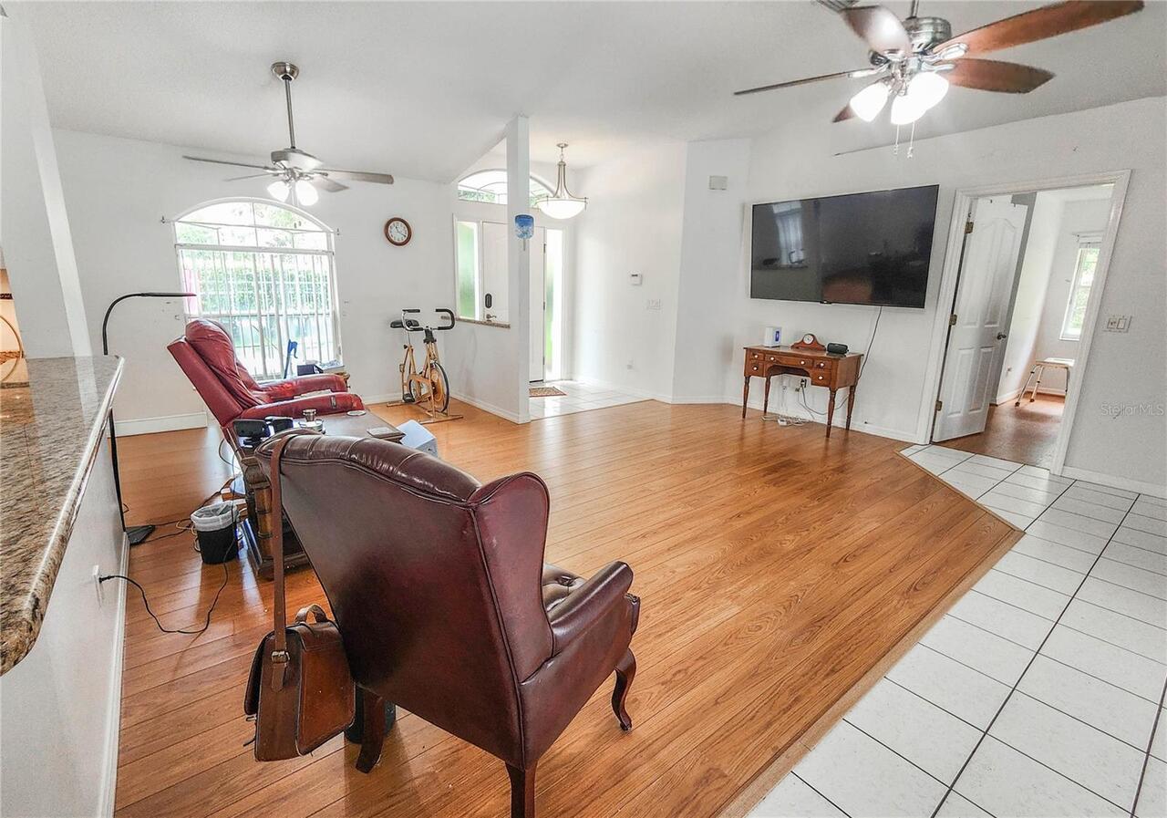 Listing Photo 7