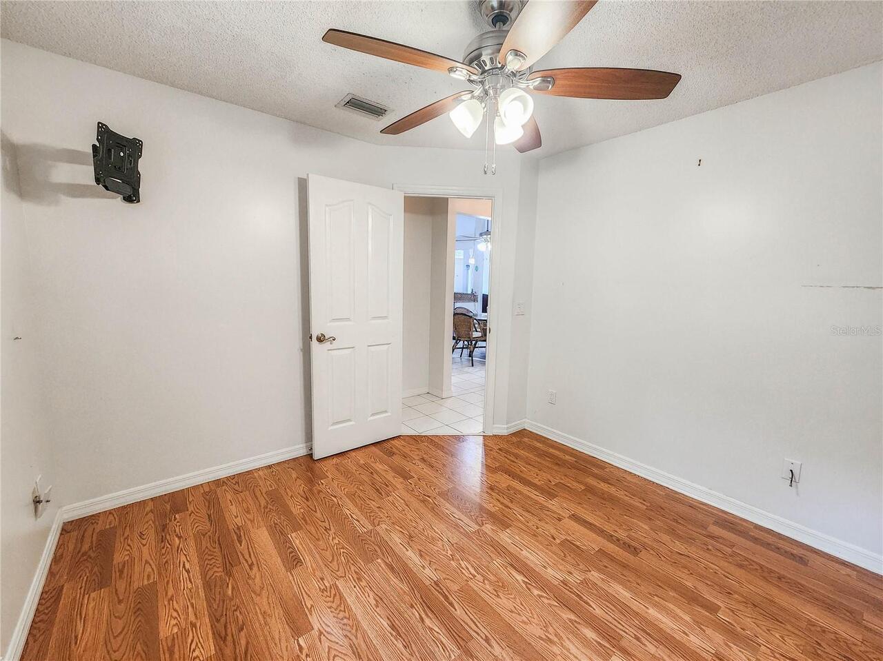 Listing Photo 27