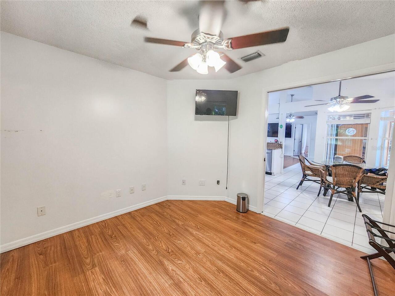 Listing Photo 33