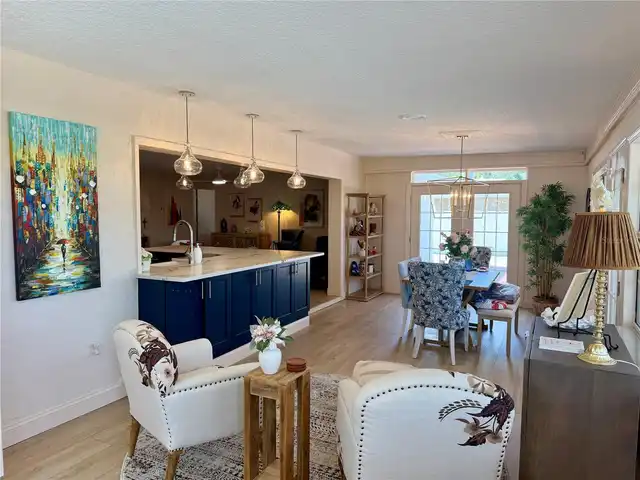 Listing Photo 7