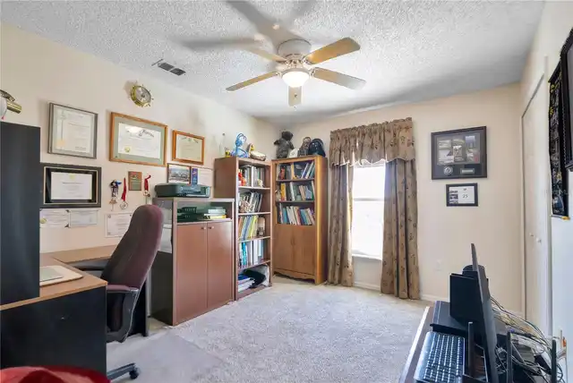 Listing Photo 17