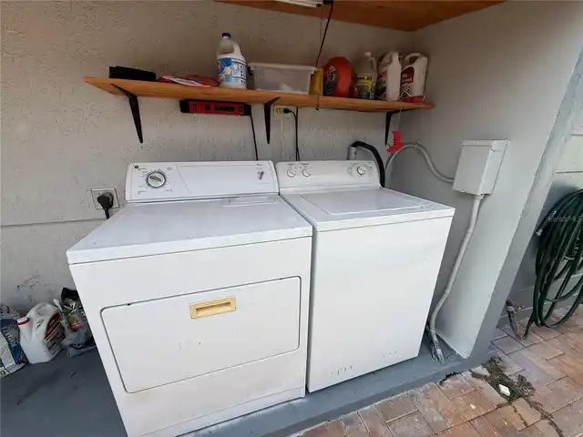 Listing Photo 10