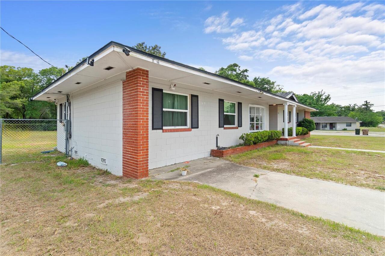 Listing Photo 9