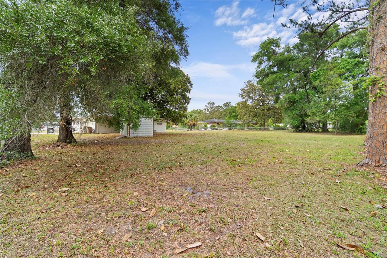 Listing Photo 14