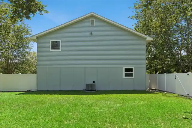 Listing Photo 21