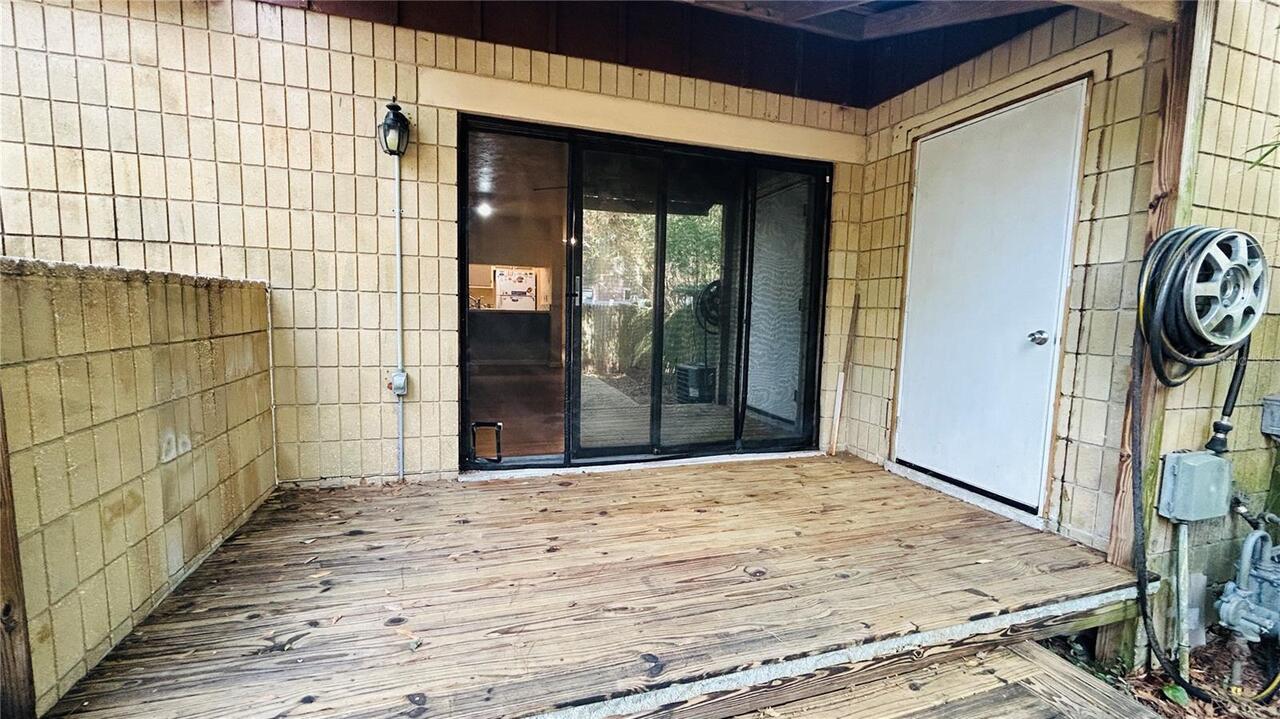 Listing Photo 11
