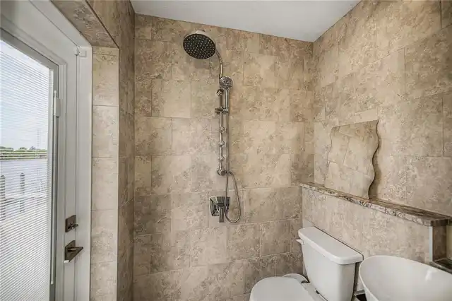 Listing Photo 37