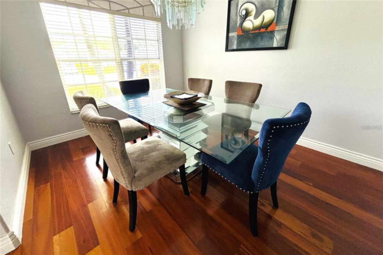 Listing Photo 10