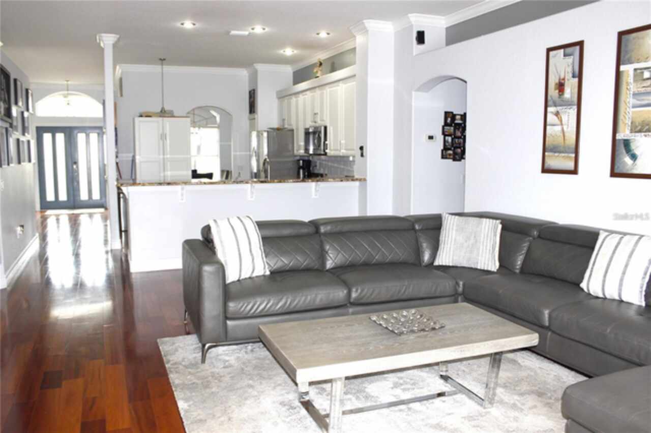 Listing Photo 14