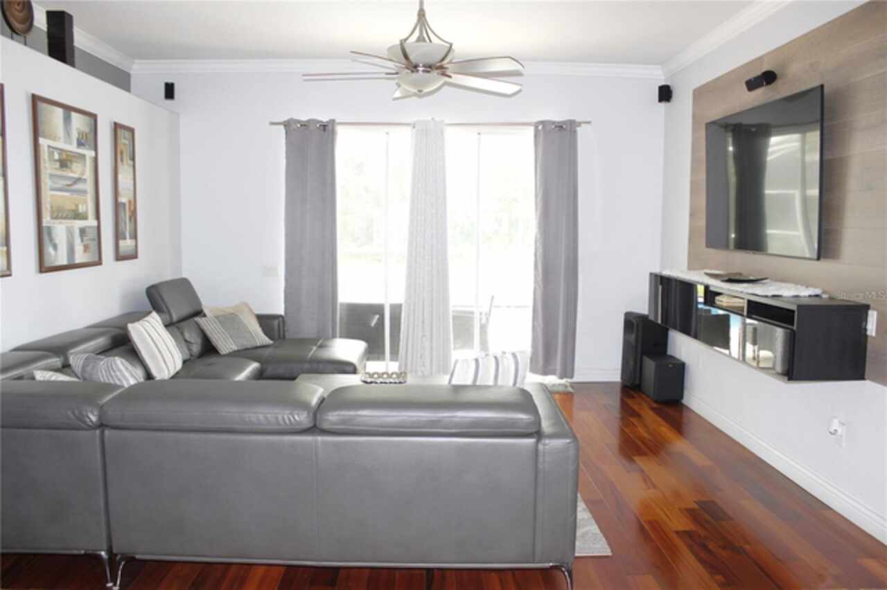 Listing Photo 15
