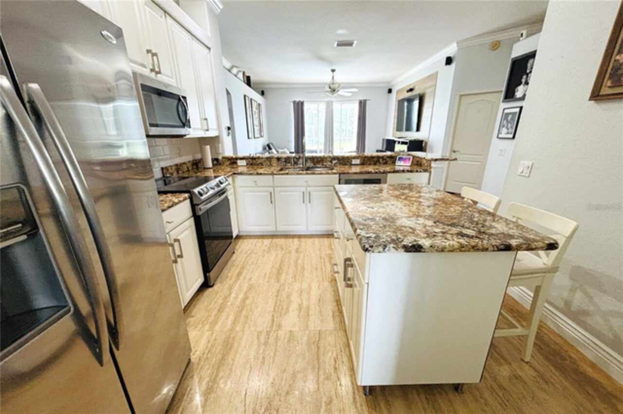 Listing Photo 20