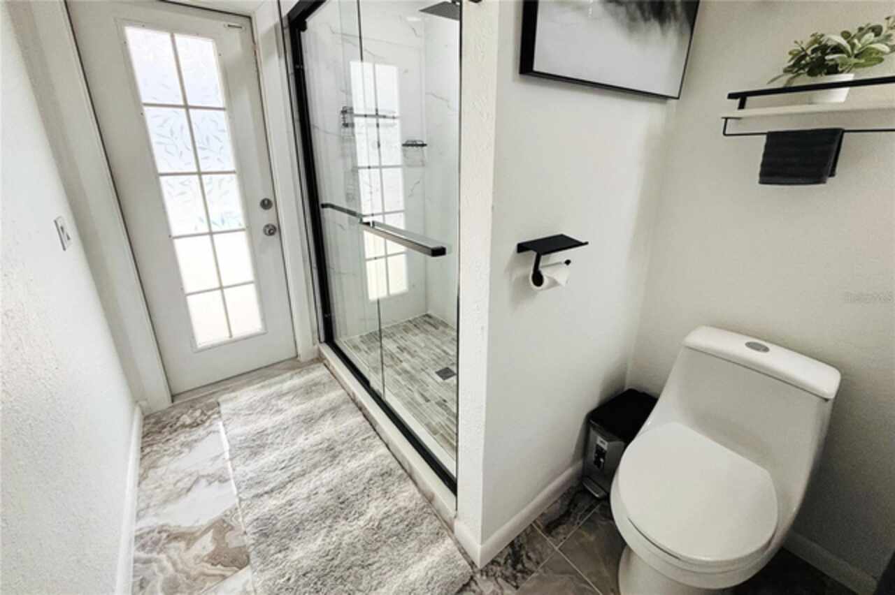 Listing Photo 34