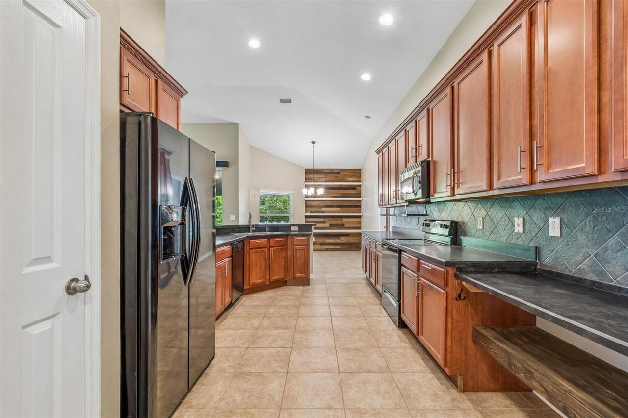 Listing Photo 19