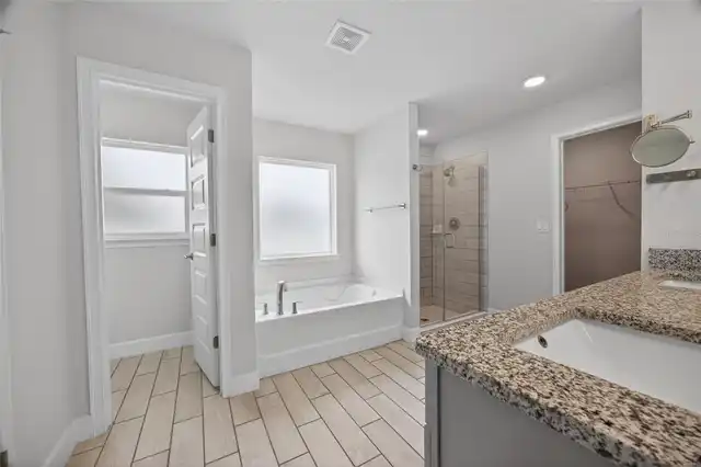 Listing Photo 21