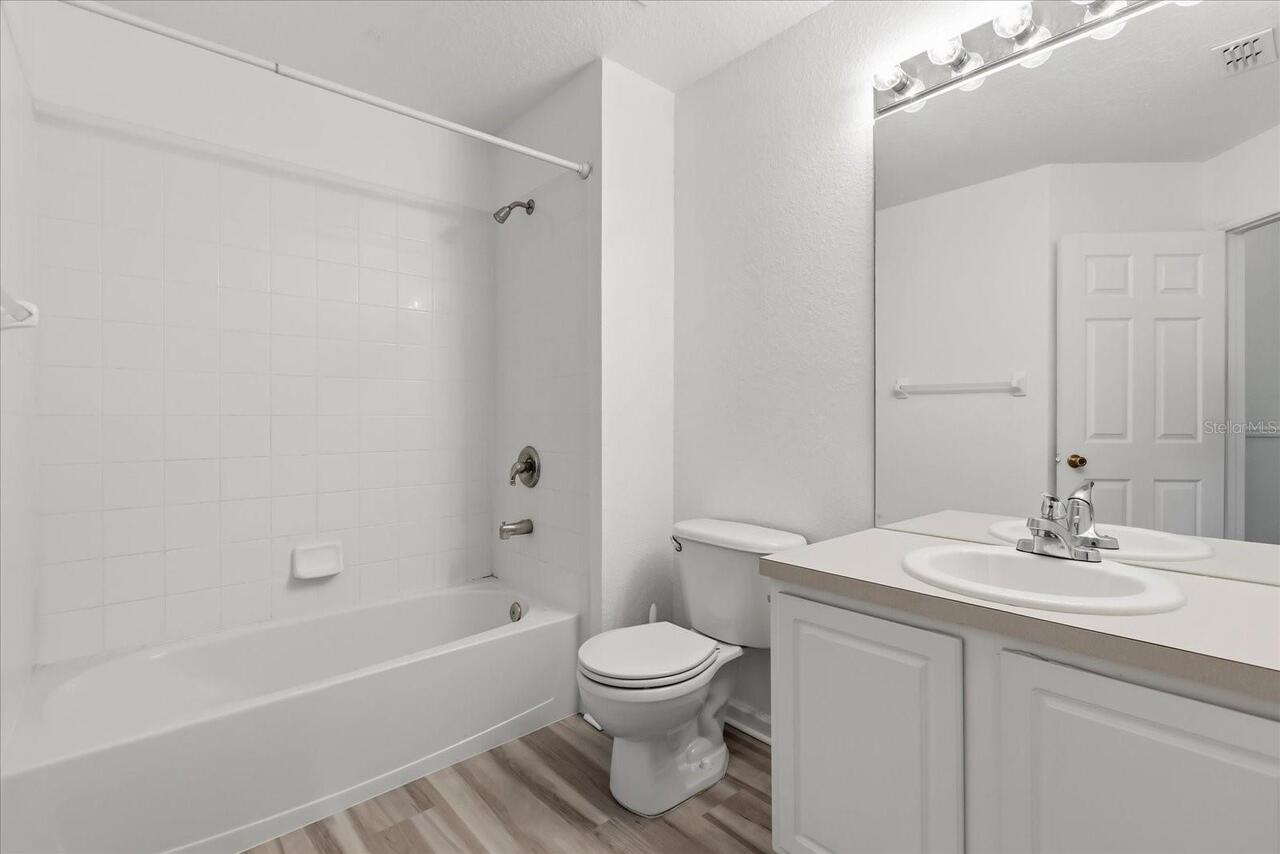 Listing Photo 14