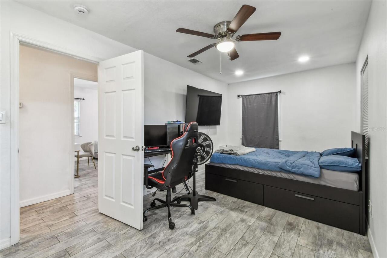 Listing Photo 22