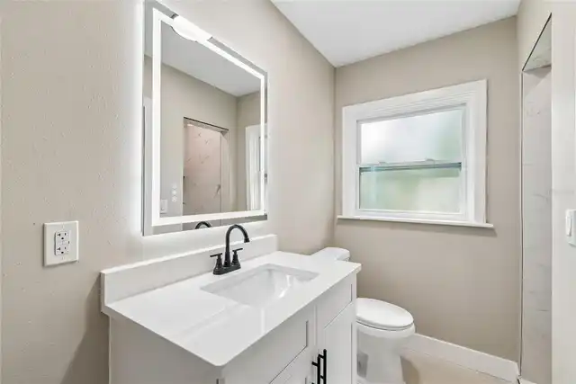 Listing Photo 44