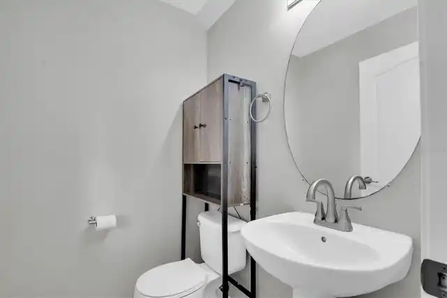 Listing Photo 18