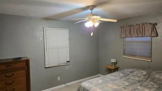 Listing Photo 15