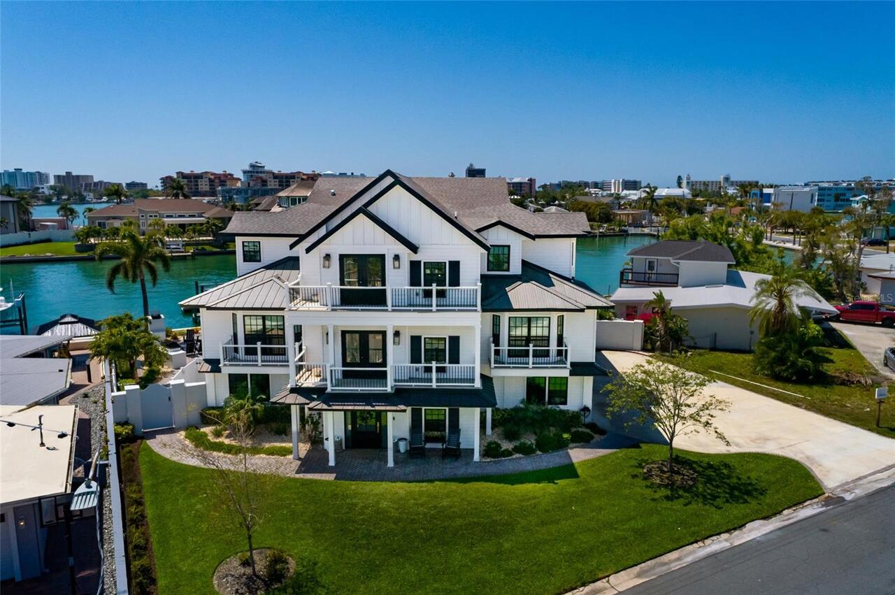 5BR, Home, 5BA, $4,995,000
Read More