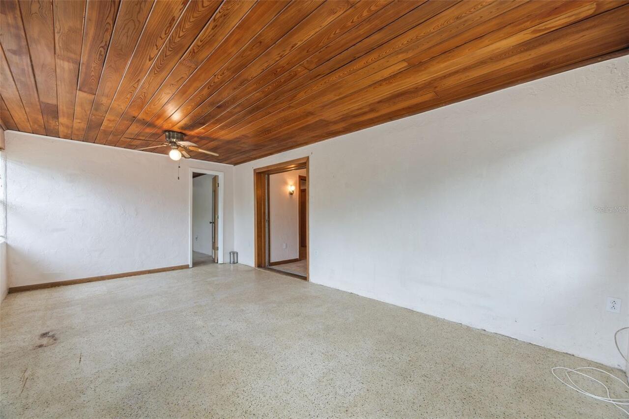 Listing Photo 25
