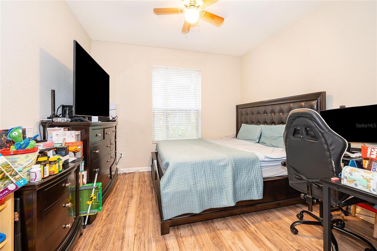 Listing Photo 15