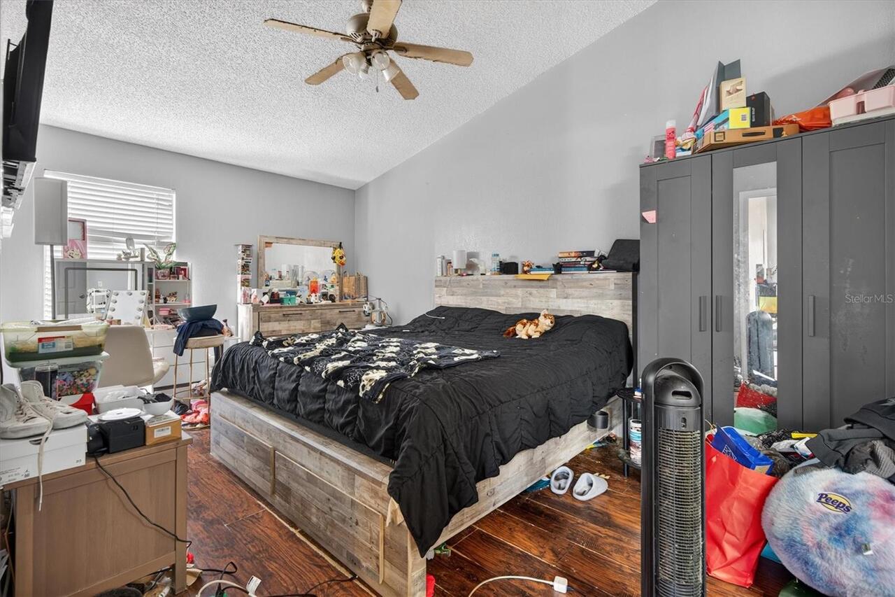Listing Photo 15