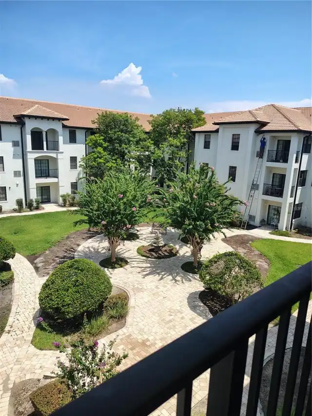 Listing Photo 17