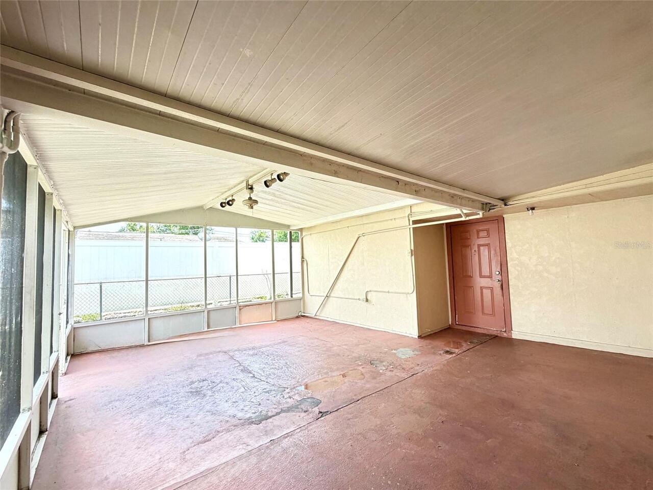 Listing Photo 32