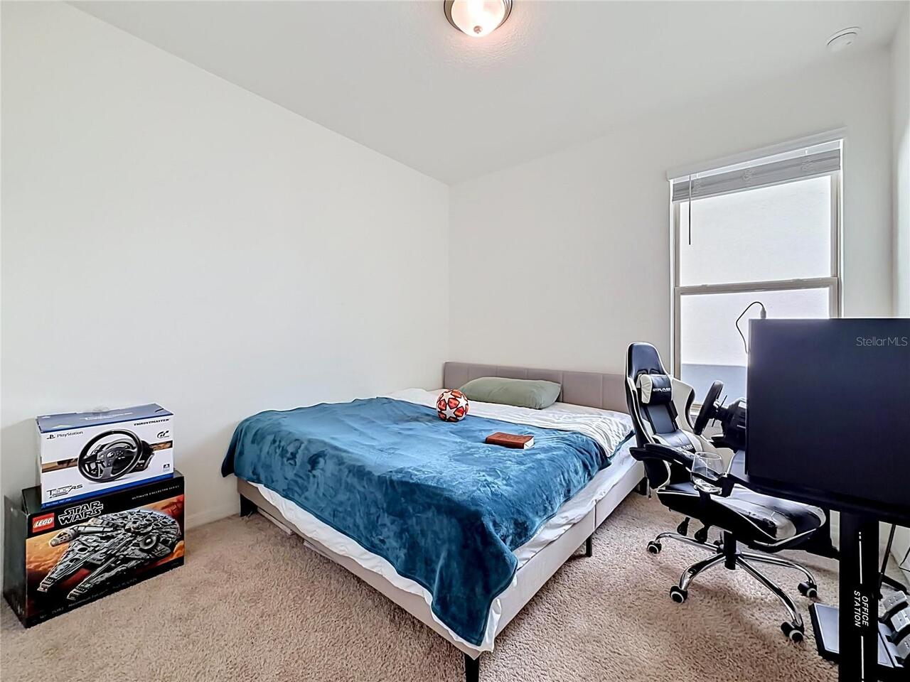 Listing Photo 11
