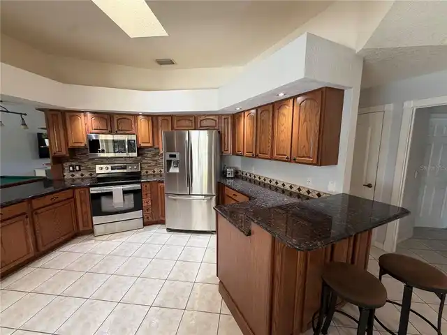 Listing Photo 10