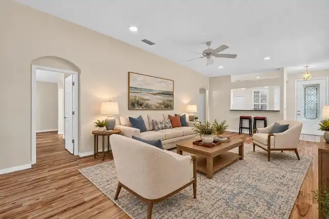 Listing Photo 18