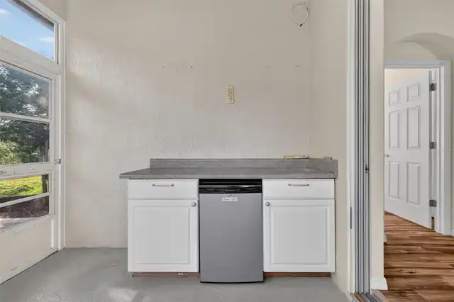 Listing Photo 41