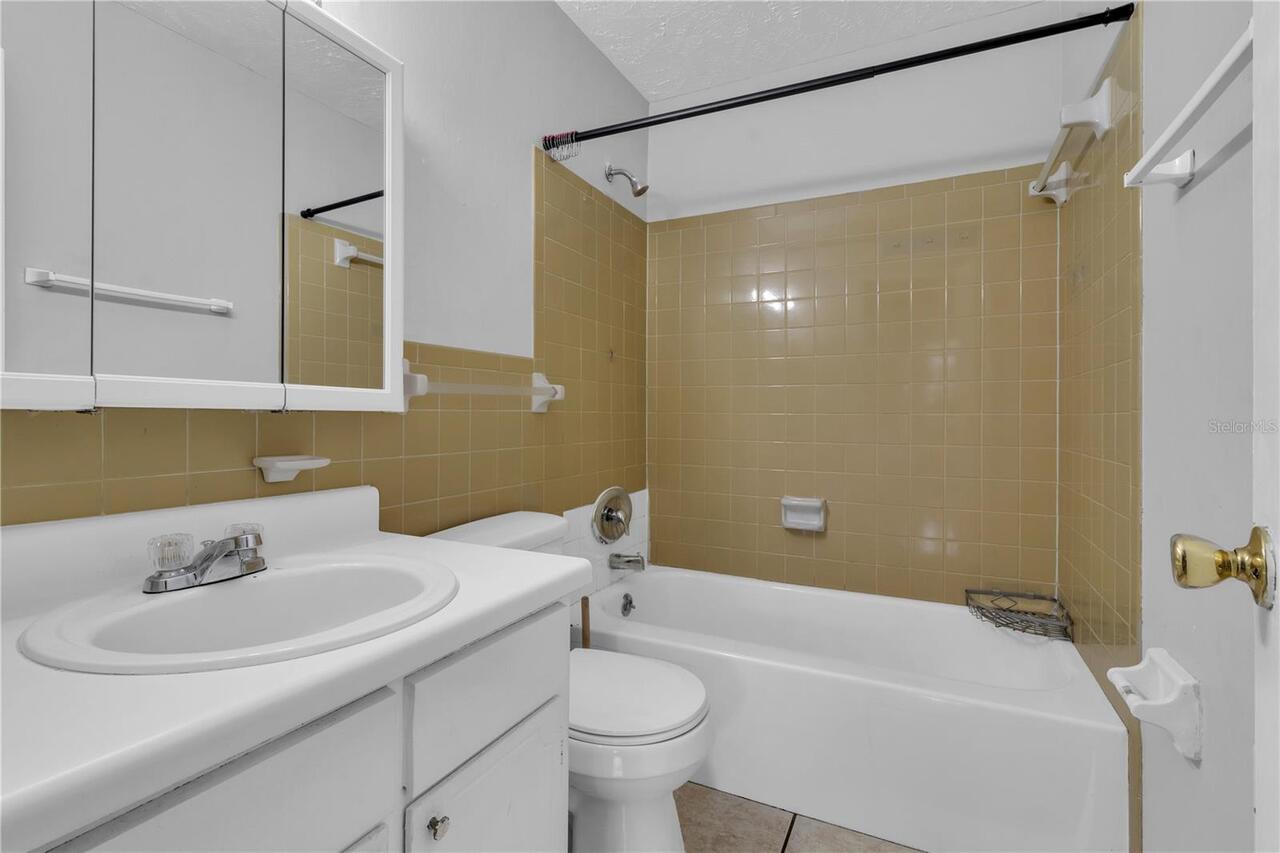 Listing Photo 10