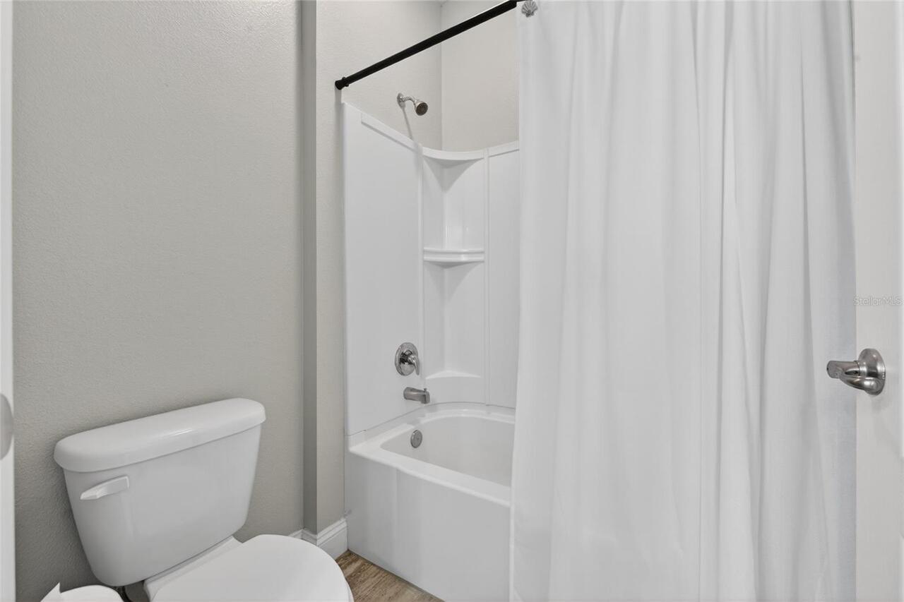 Listing Photo 23