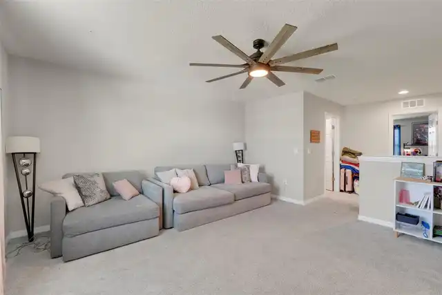 Listing Photo 17