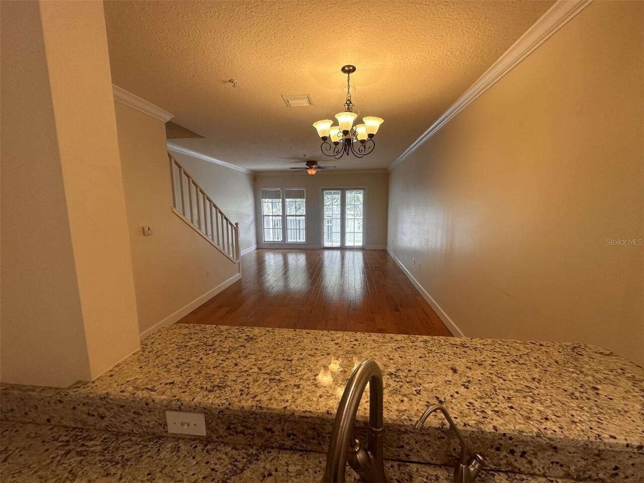 Listing Photo 9